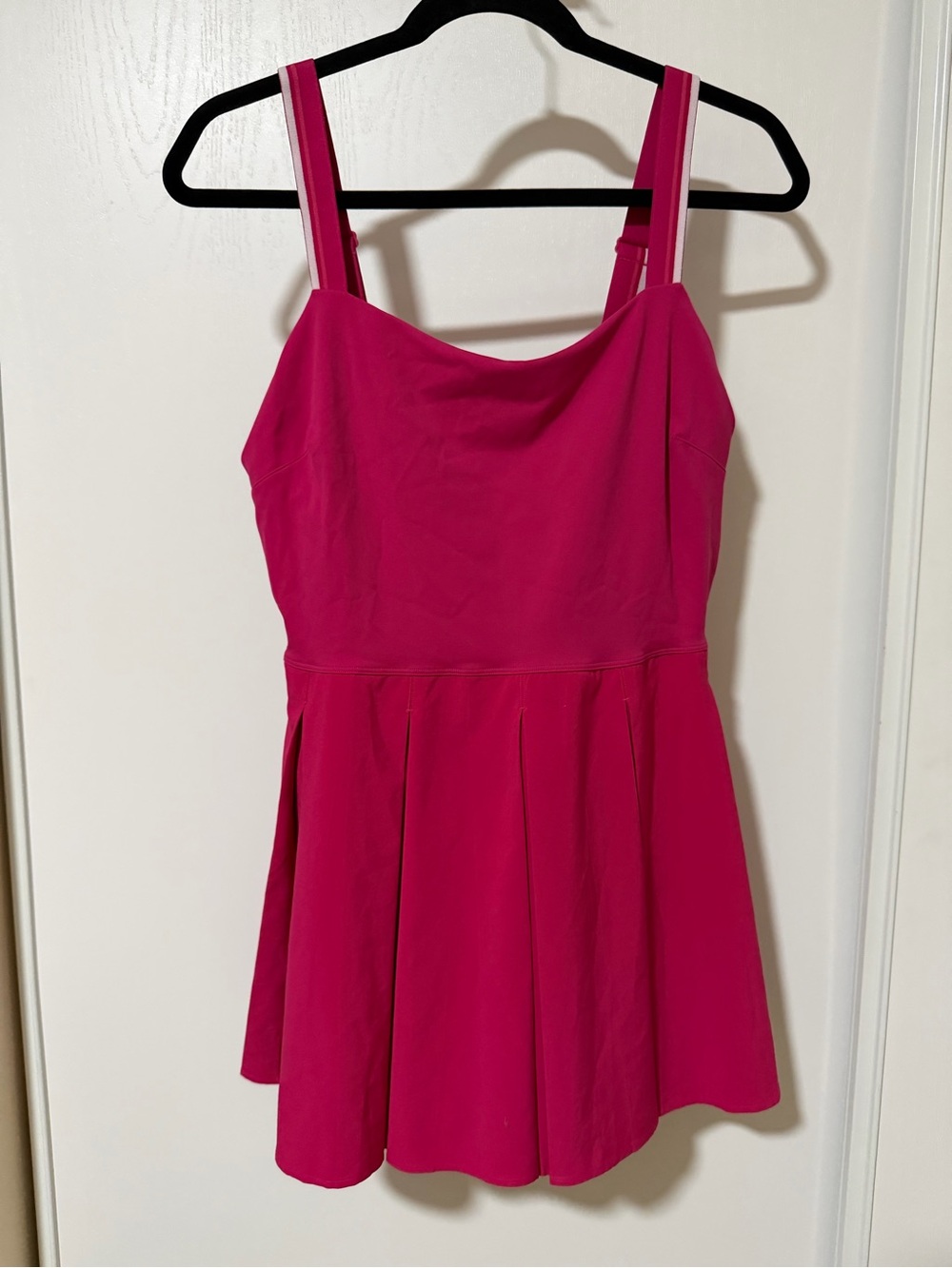 Lululemon Box-Pleat Short-Lined Tennis Dress size 10